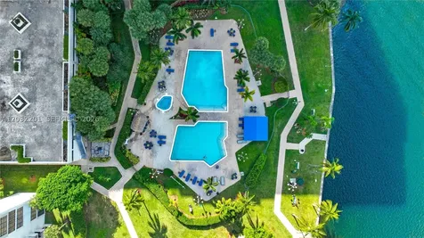 18181 NE 31st Court Aventura FL 33160