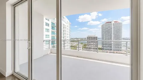 133 NE 2nd Avenue Miami FL 33132