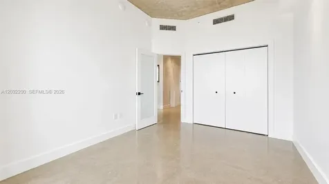 133 NE 2nd Avenue Miami FL 33132