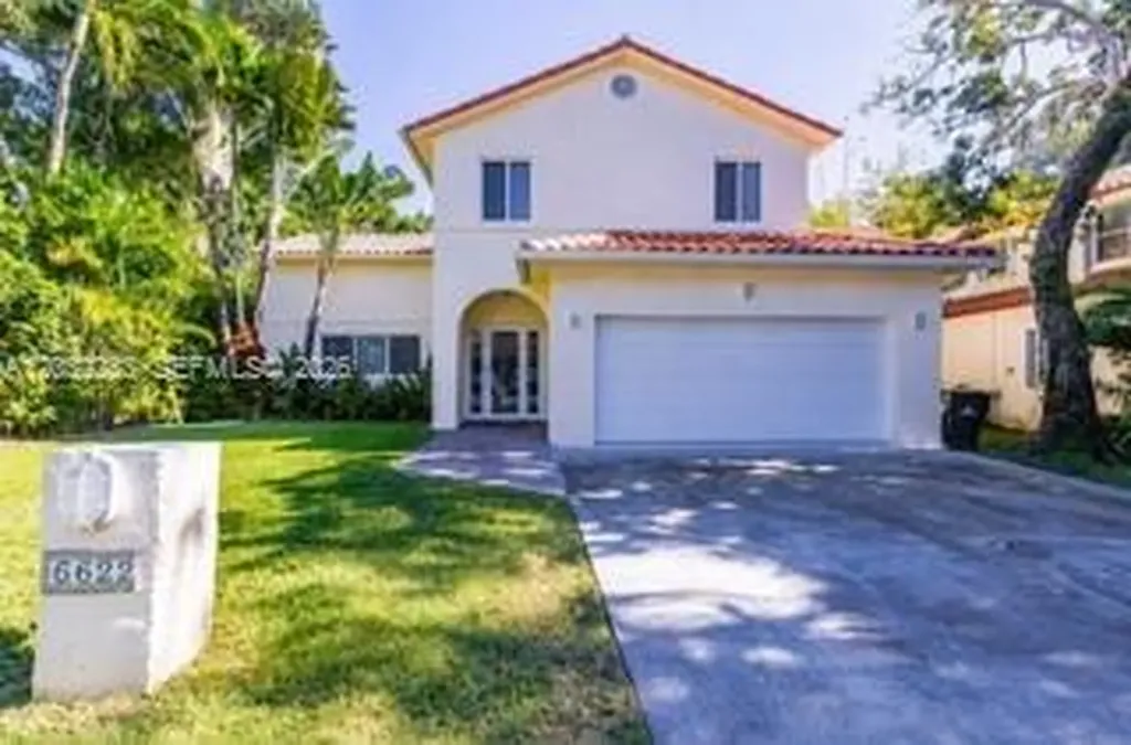 6622 Acacia Court South Miami FL 33143
