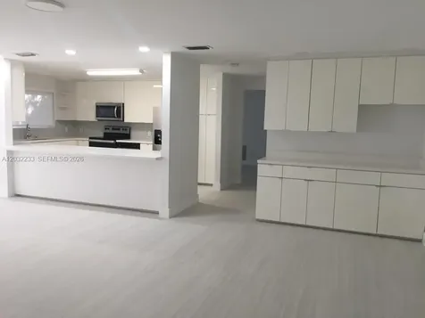 6622 Acacia Court South Miami FL 33143