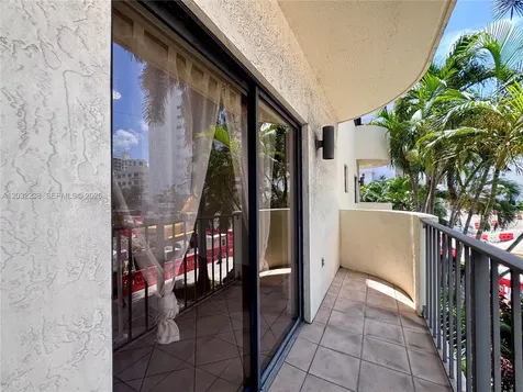 1250 Lincoln Road Miami Beach FL 33139