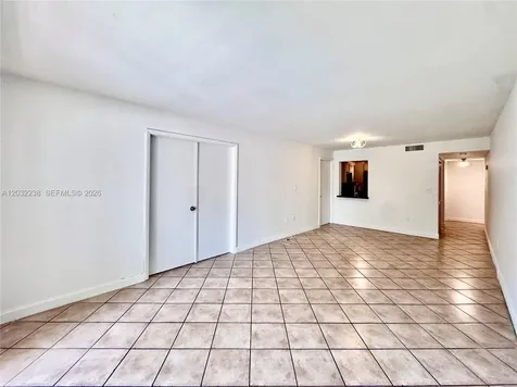 1250 Lincoln Road Miami Beach FL 33139