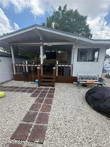 10415 NW 30th Court Miami FL 33147