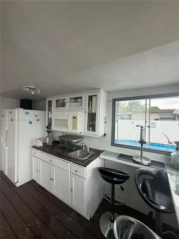 10415 NW 30th Court Miami FL 33147