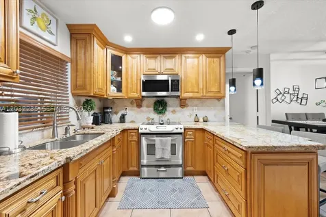 19291 NW 90th Court Hialeah FL 33018