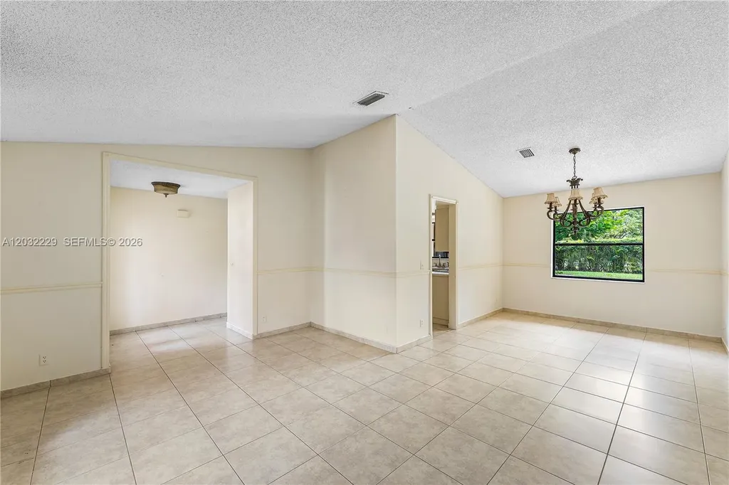 1586 Old Cypress Trail Wellington FL 33414