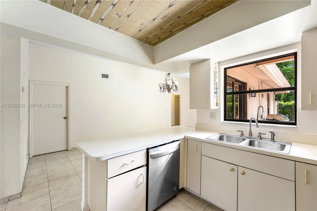 1586 Old Cypress Trail Wellington FL 33414