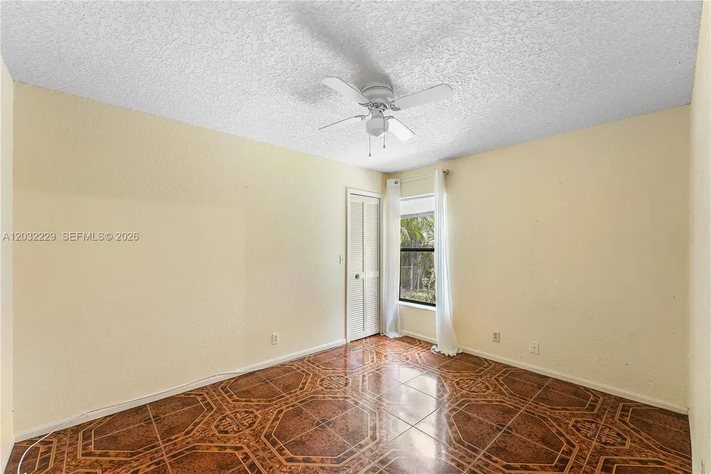 1586 Old Cypress Trail Wellington FL 33414