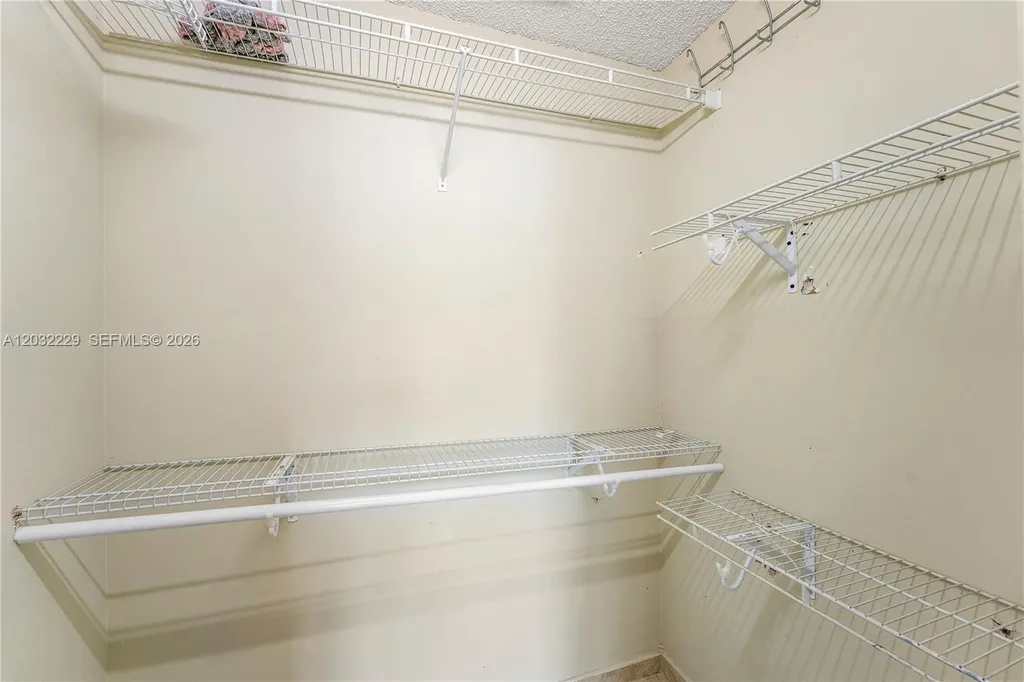 1586 Old Cypress Trail Wellington FL 33414