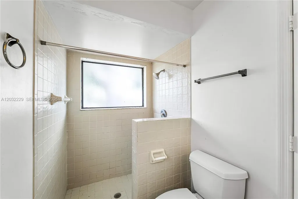 1586 Old Cypress Trail Wellington FL 33414