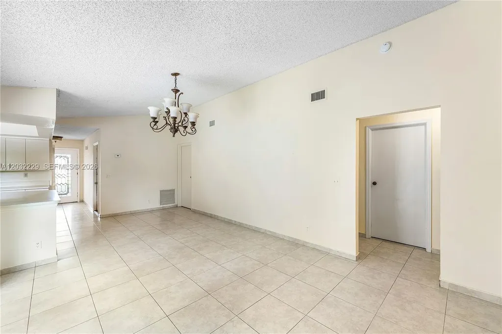 1586 Old Cypress Trail Wellington FL 33414