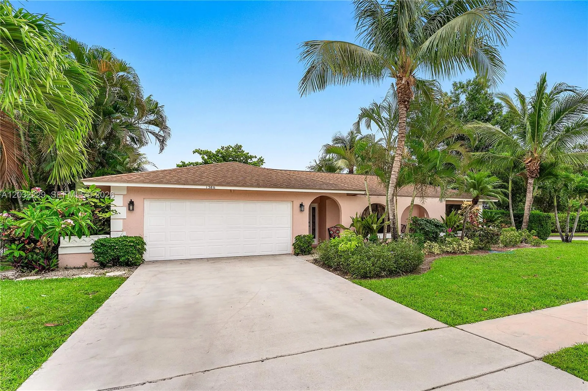 1586 Old Cypress Trail Wellington FL 33414