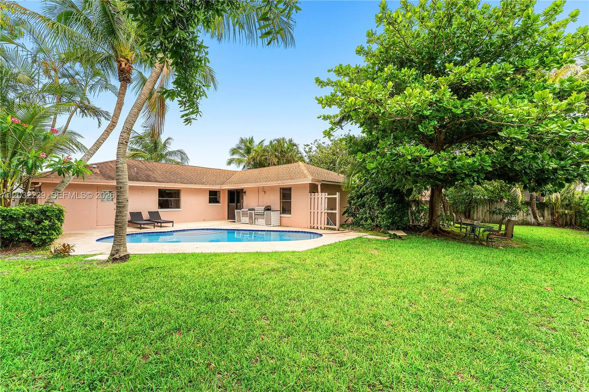 1586 Old Cypress Trail Wellington FL 33414