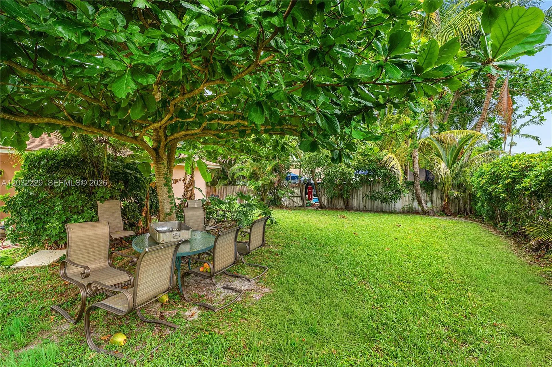 1586 Old Cypress Trail Wellington FL 33414