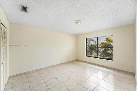 1586 Old Cypress Trail Wellington FL 33414