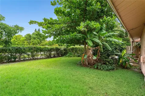 1586 Old Cypress Trail Wellington FL 33414