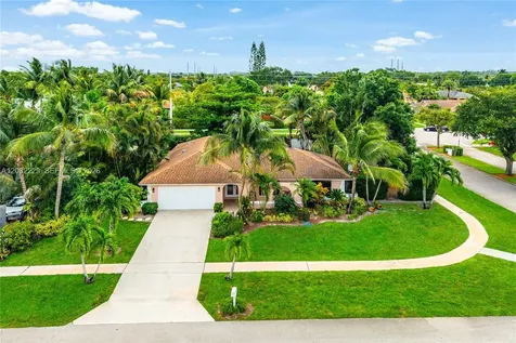 1586 Old Cypress Trail Wellington FL 33414