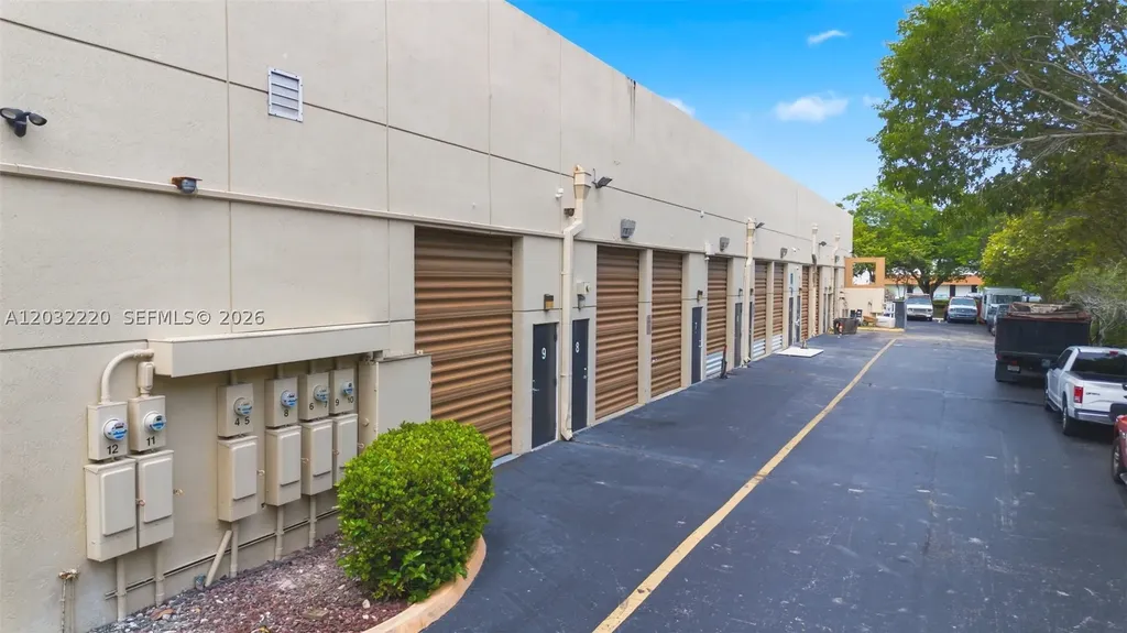 3660 NW 126th Avenue Coral Springs FL 33065
