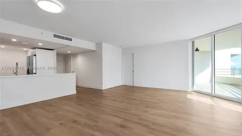 555 NE 34th Street Miami FL 33137