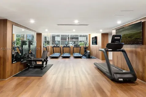555 NE 34th Street Miami FL 33137