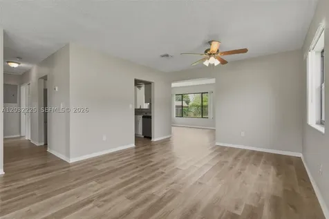 1432 NE 181st Street North Miami Beach FL 33162
