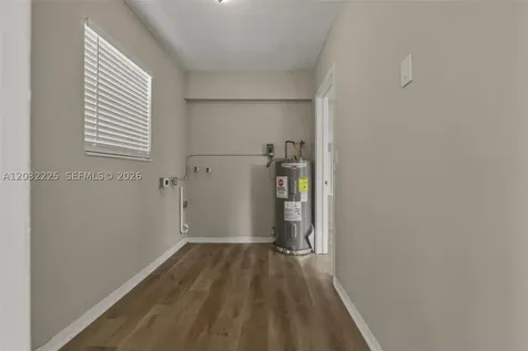 1432 NE 181st Street North Miami Beach FL 33162