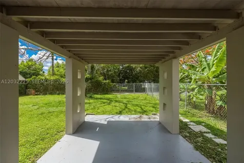 1432 NE 181st Street North Miami Beach FL 33162