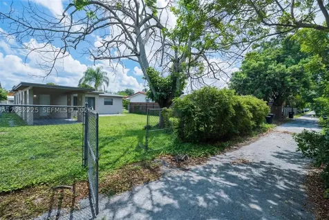 1432 NE 181st Street North Miami Beach FL 33162