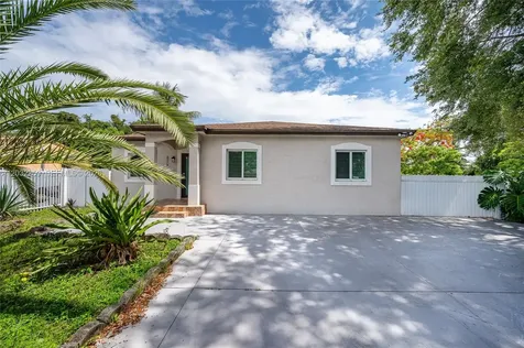 1507 NW 100th Street Miami FL 33147