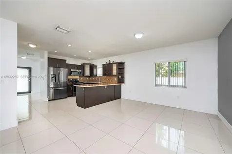 1507 NW 100th Street Miami FL 33147