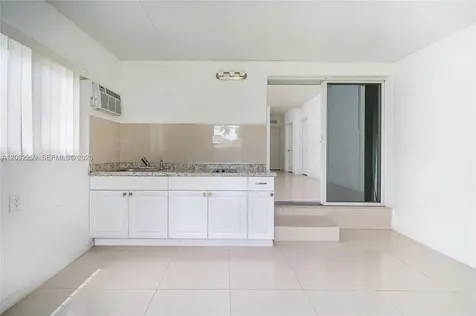 1507 NW 100th Street Miami FL 33147