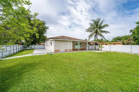 1507 NW 100th Street Miami FL 33147