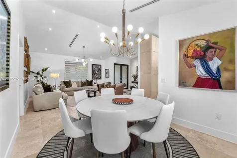 6466 SW 84th Street Miami FL 33143