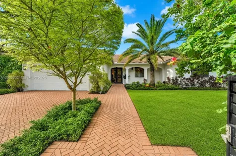 6466 SW 84th Street Miami FL 33143