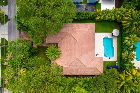 6466 SW 84th Street Miami FL 33143