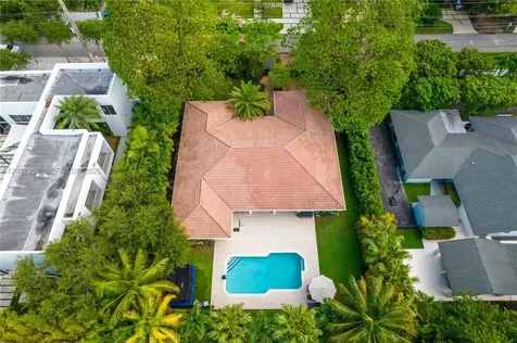 6466 SW 84th Street Miami FL 33143