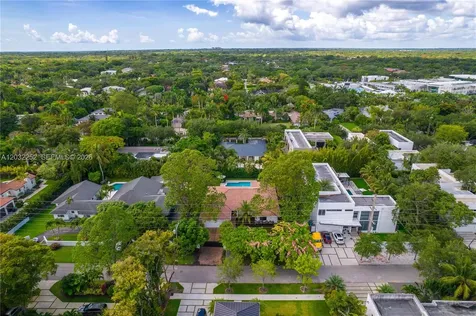 6466 SW 84th Street Miami FL 33143