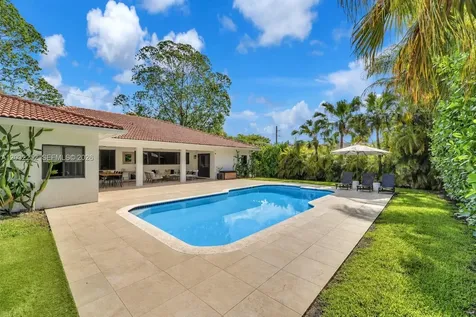 6466 SW 84th Street Miami FL 33143