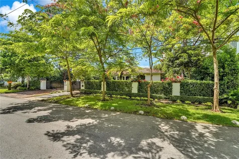 6466 SW 84th Street Miami FL 33143