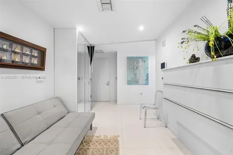 17121 Collins Avenue Sunny Isles Beach FL 33160