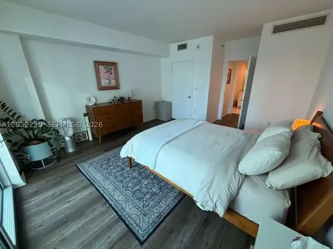 55 SE 6th Street Miami FL 33131
