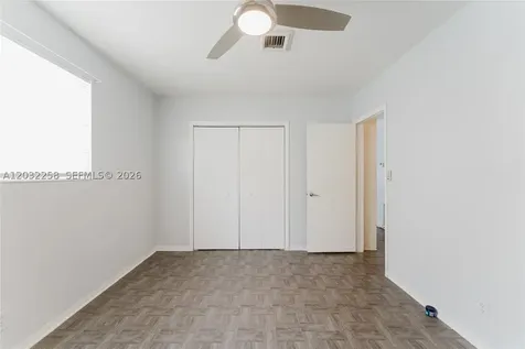 5737 Grant Street Hollywood FL 33021