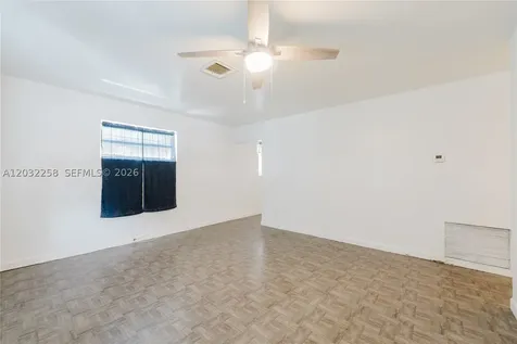 5737 Grant Street Hollywood FL 33021
