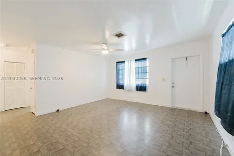 5737 Grant Street Hollywood FL 33021