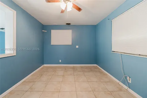 5737 Grant Street Hollywood FL 33021