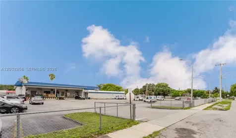 5737 Grant Street Hollywood FL 33021