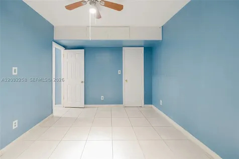5737 Grant Street Hollywood FL 33021