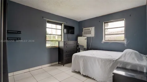 9840 SW 48th Street Miami FL 33165