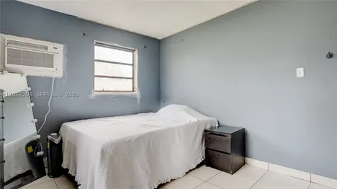 9840 SW 48th Street Miami FL 33165